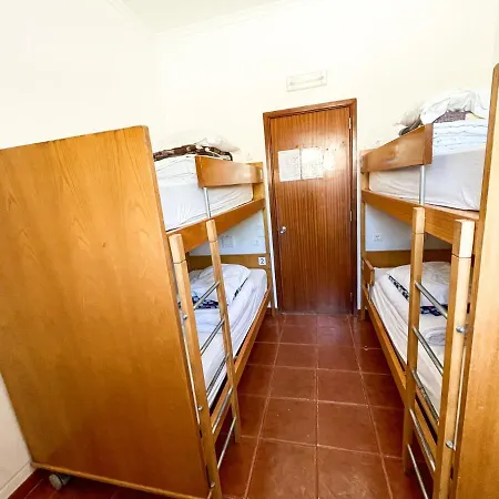 Albergue Hi - De Juventude *